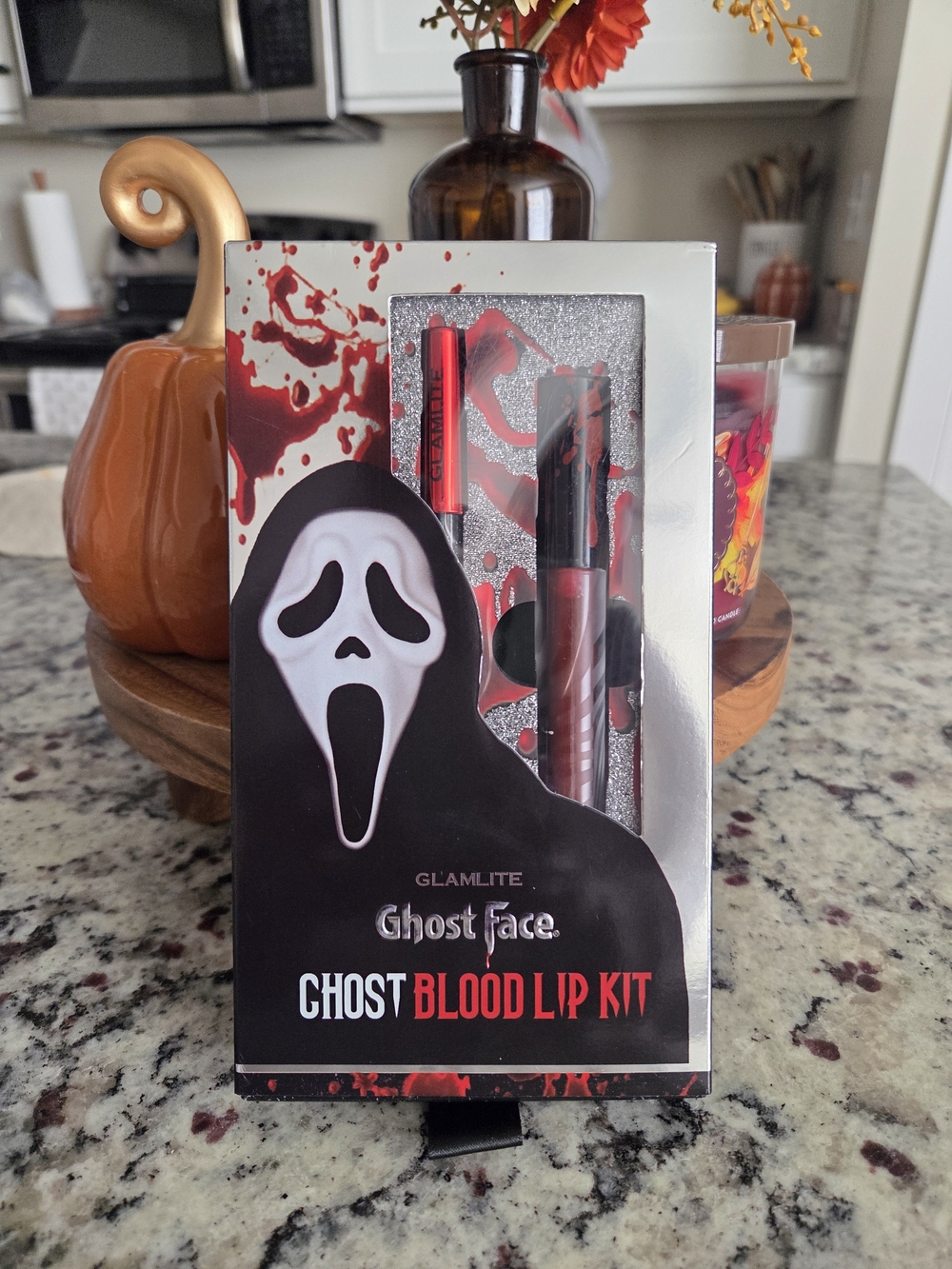 Glamlite Ghost Face Blood Red Lip Kit